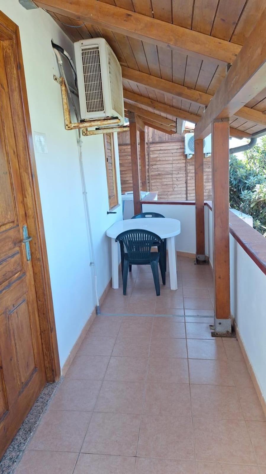 Villaggio Camping La Scogliera Рикади Экстерьер фото